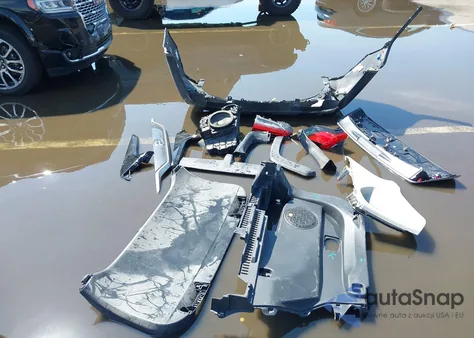 2020 Toyota Rav4 Limited из США, поврежденный, VIN 2T3N1RFV3LC062312